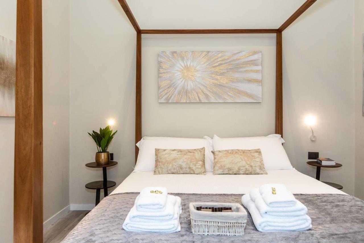 Suites 44 - Guesthouse Рим Екстер'єр фото