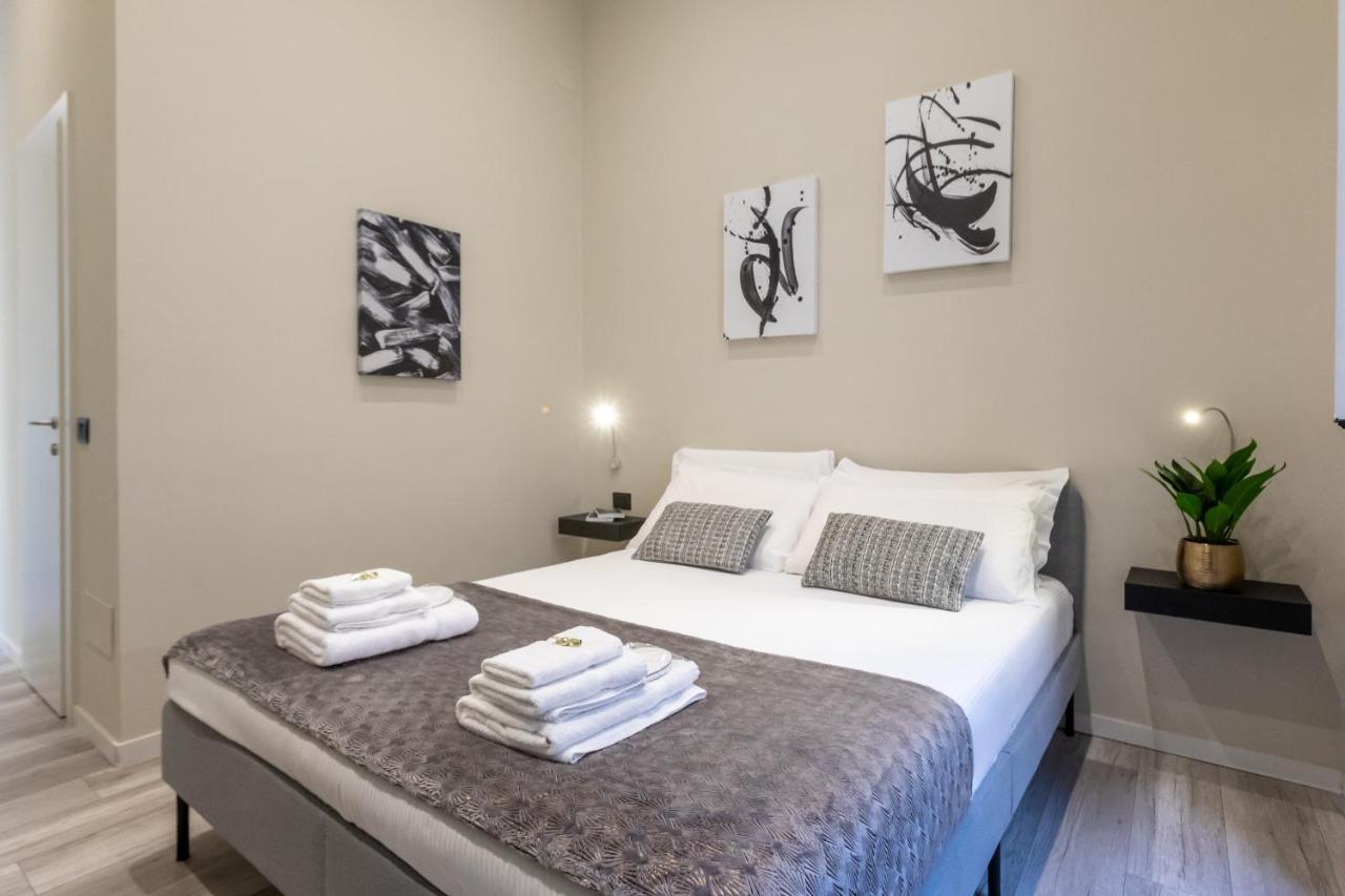 Suites 44 - Guesthouse Рим Екстер'єр фото
