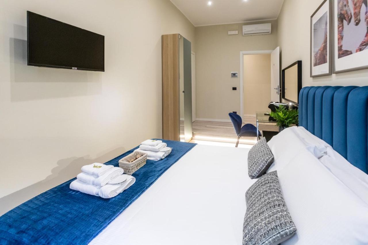 Suites 44 - Guesthouse Рим Екстер'єр фото