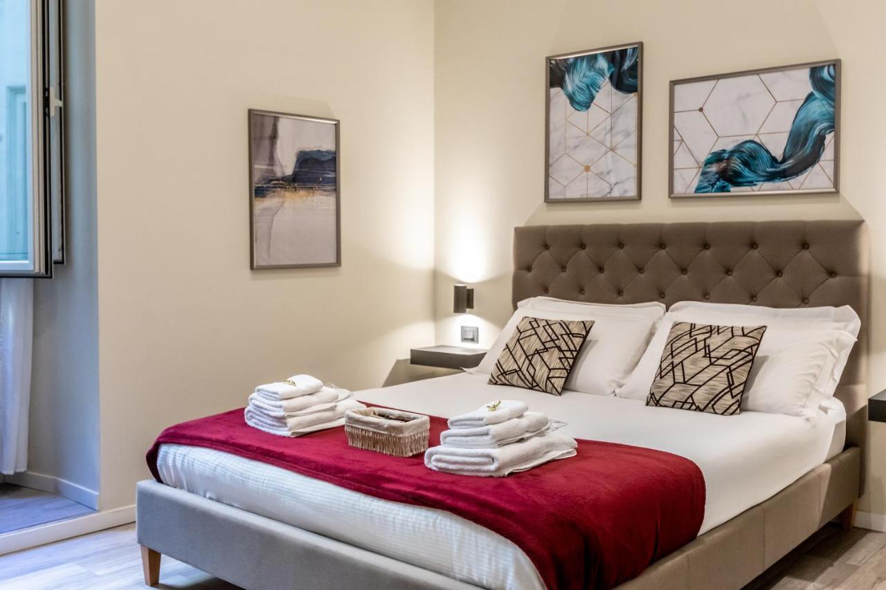 Suites 44 - Guesthouse Рим Екстер'єр фото