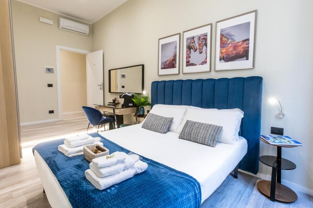 Suites 44 - Guesthouse Рим Екстер'єр фото