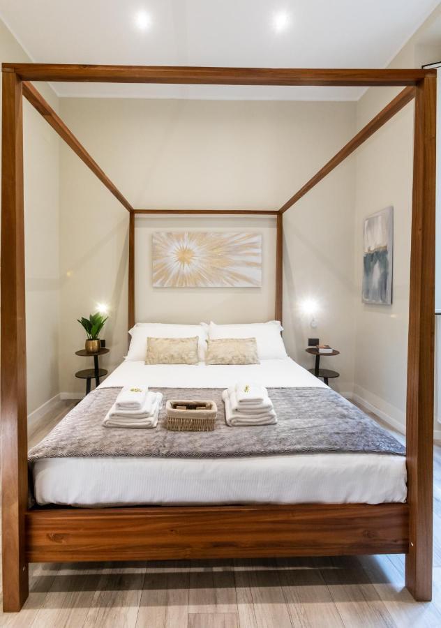 Suites 44 - Guesthouse Рим Екстер'єр фото