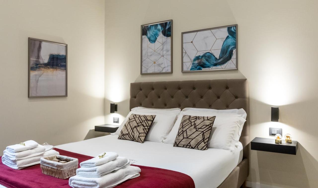 Suites 44 - Guesthouse Рим Екстер'єр фото