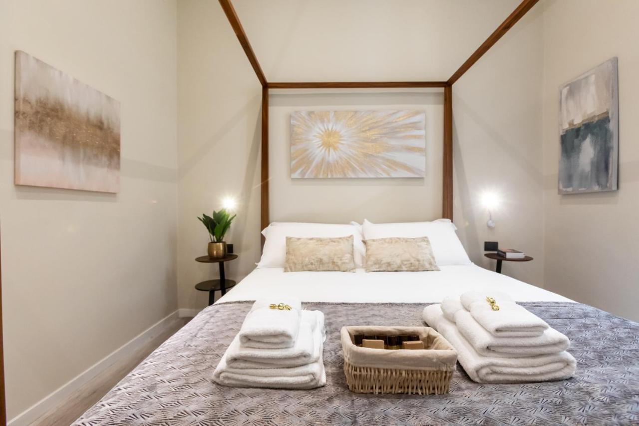 Suites 44 - Guesthouse Рим Екстер'єр фото